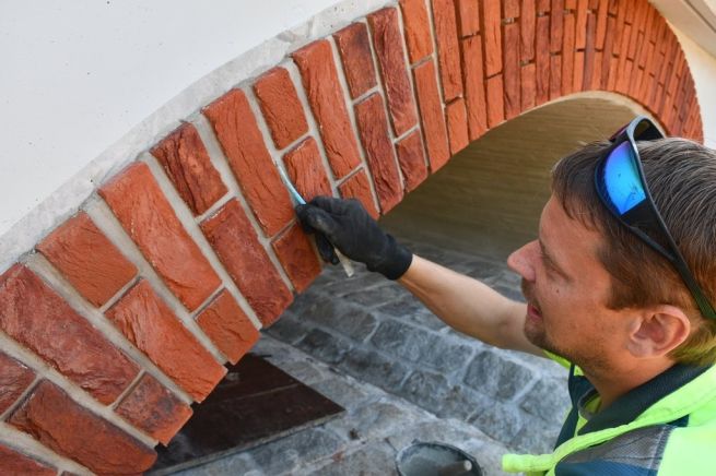 9_Zdobení oblouku1_DSC_8523_fotoRadkaŽÁKOVÁ