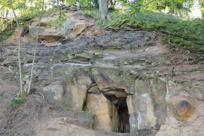 Skála u Boleváku po sanaci1_fotoMilanSEKÁČ